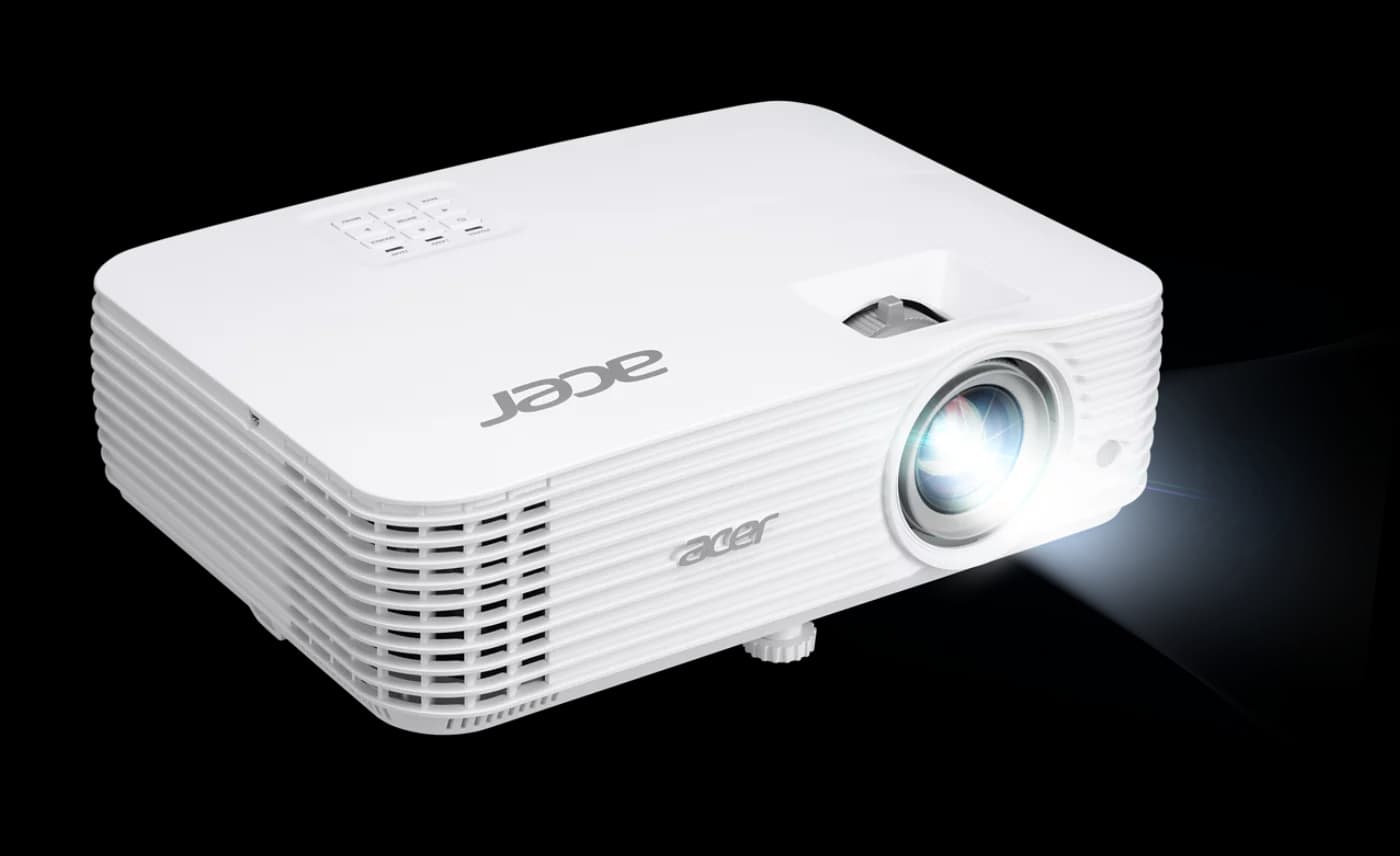 Acer P1557Ki Full HD meeting room projector, front three-quarter view
