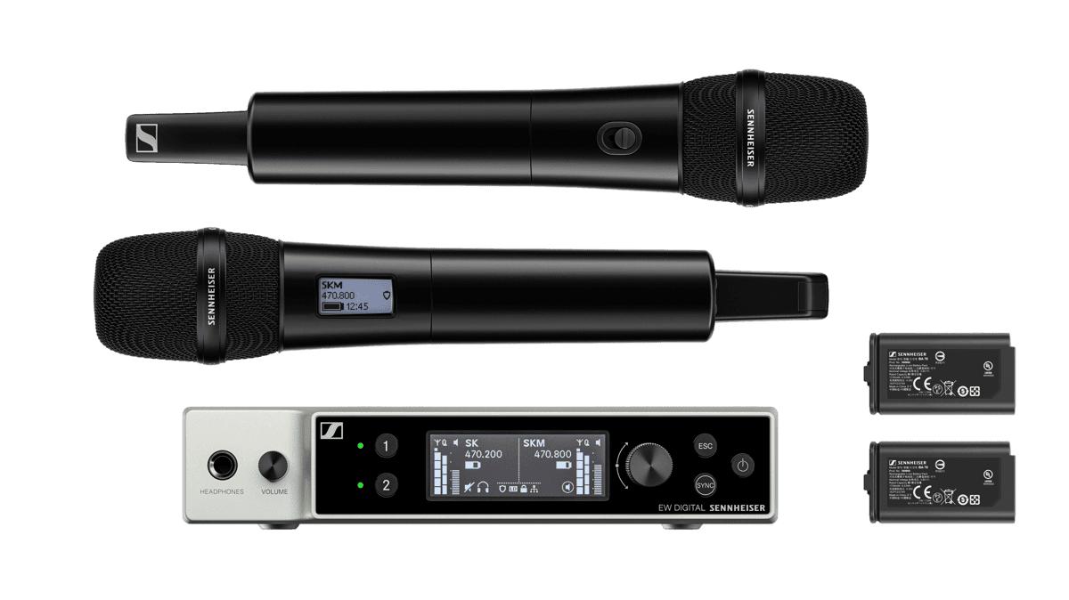Sennheiser EW-DX 835-S Set: handheld transmitter with MMD 835 capsule alongside the EW-DX EM 2 rack receiver. Manufacturer set image.